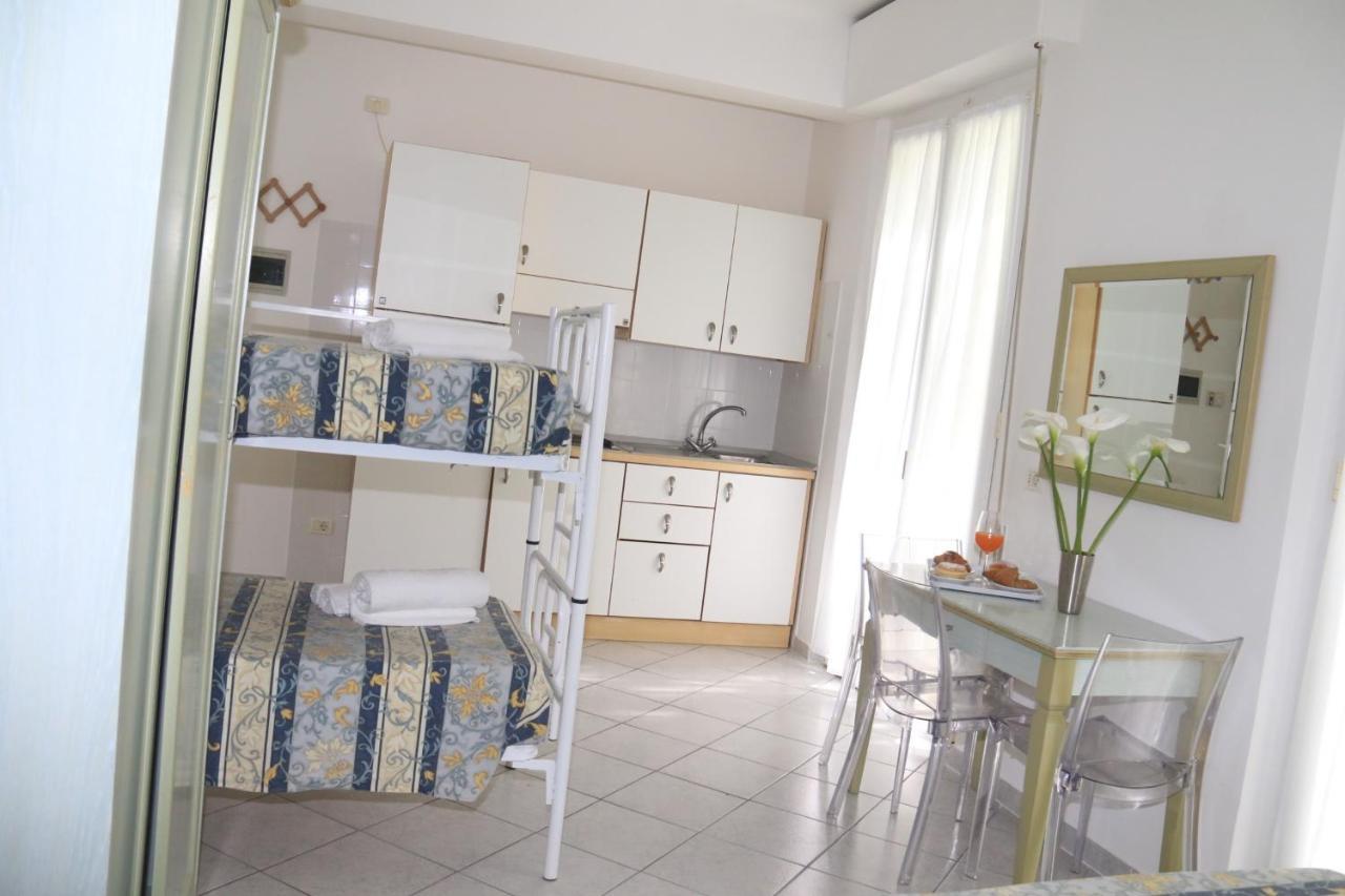 NewHotelGinevra Cattolica Extérieur photo
